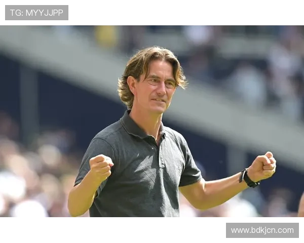 DO：弗兰克带热刺战多特下午发布会