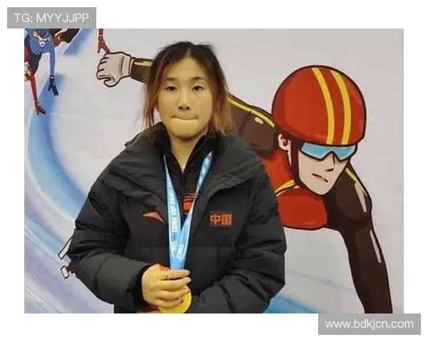 19岁杨婧茹短道女子憾居第四